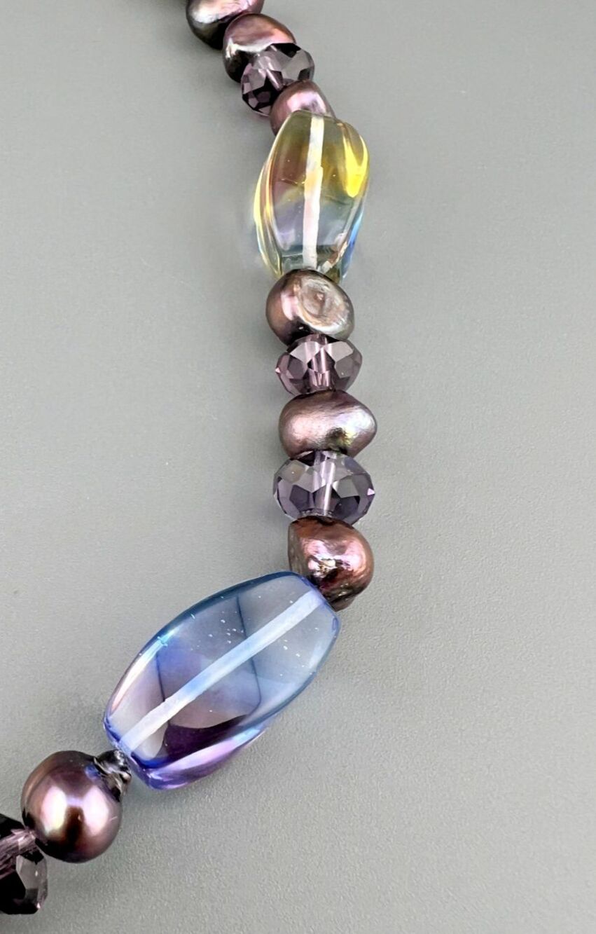 Vintage Purple Pearl Necklace Baroque Oil Slick Art Glass Crystal Beaded